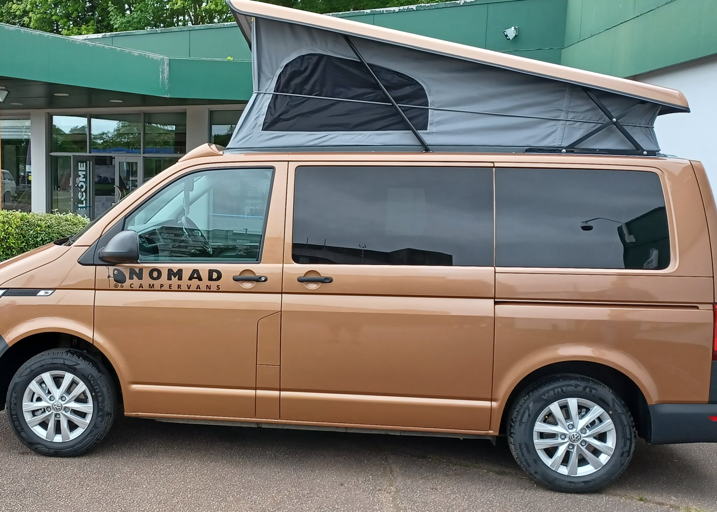 Nomad Camper VW6.1 - Copper Edition 16inch alloys 04a